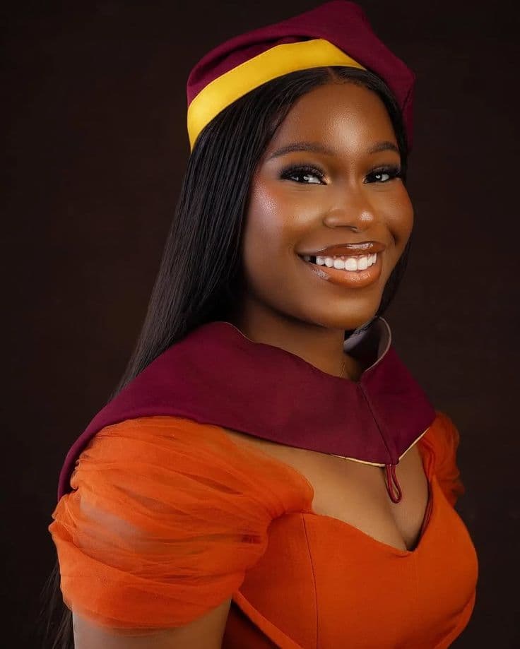 Ibquake at a convocation appearance